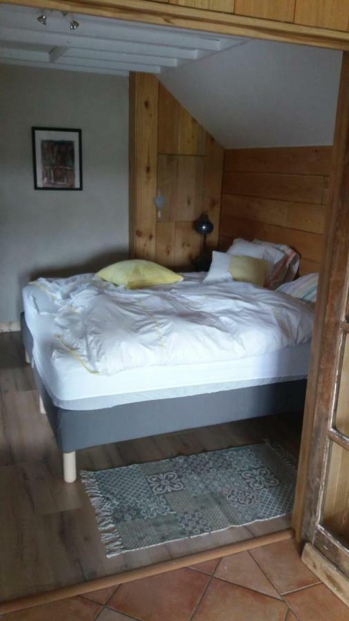 Le Sentier Des Etangs Apartment Barsy Exterior photo