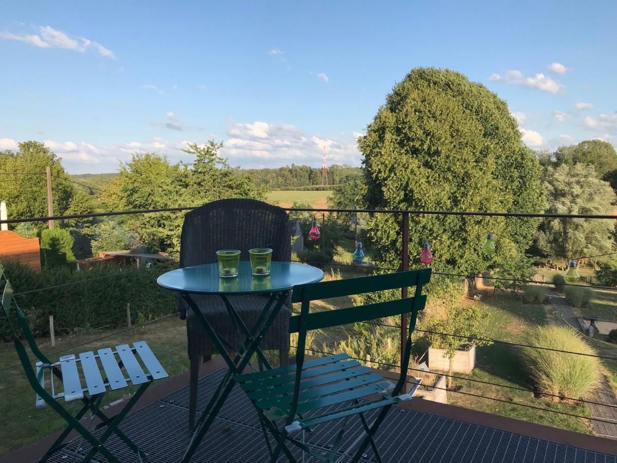 Le Sentier Des Etangs Apartment Barsy Exterior photo